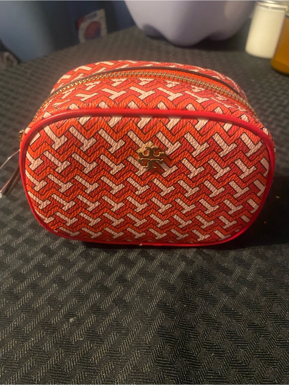 TORY BURCH Red Chevron Oval Makeup Cosmetics Bag Pouch Case NWOT 6x4x3.5”.